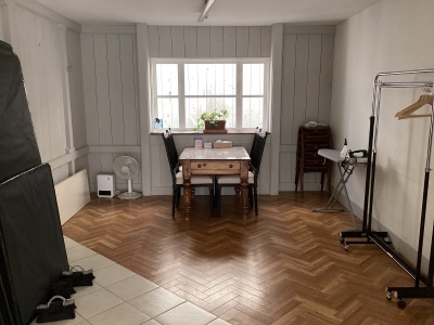 Room2