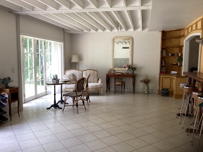 Room1