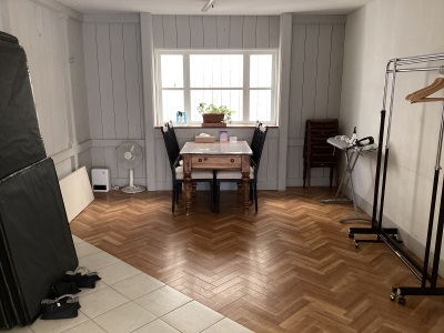 Room2