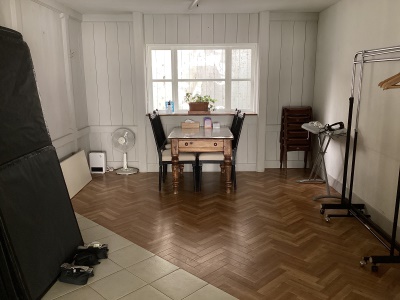 Room2