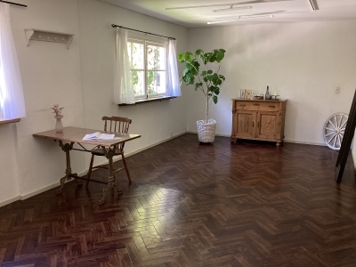Room3