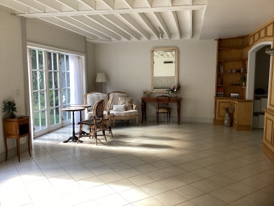 Room1