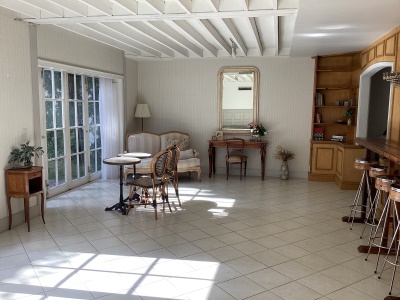 Room1