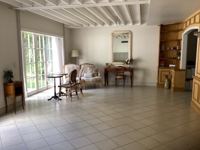 Room1