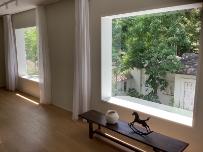 Room2