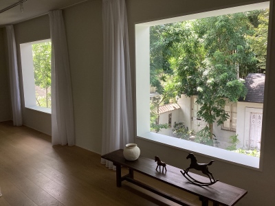 Room2