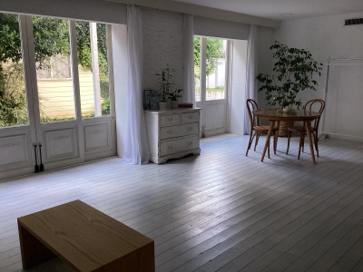 Room1