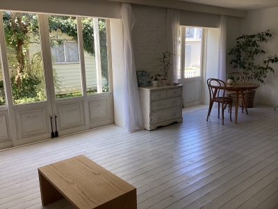 Room1