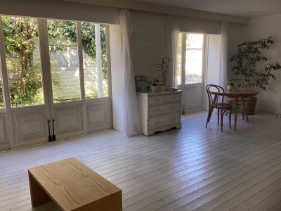 Room1