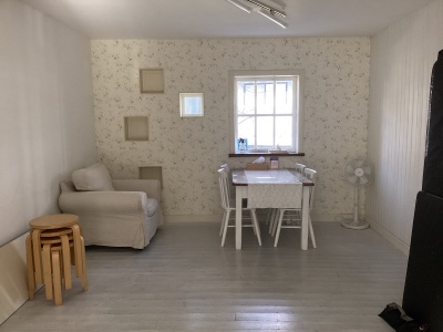 Room2