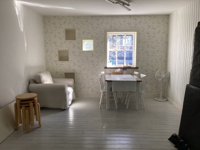 Room2