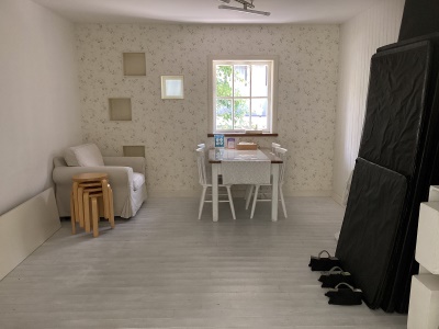 Room2