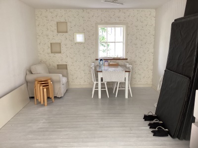 Room2