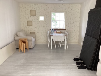 Room2