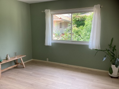 Room4