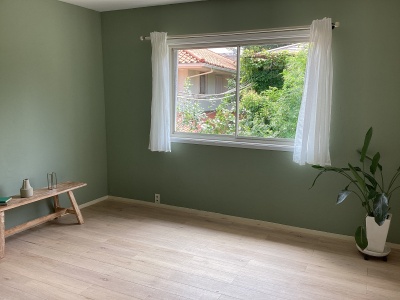 Room4