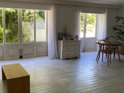 Room1