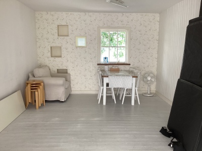 Room2