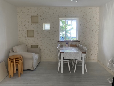 Room2