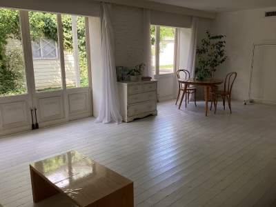 Room1