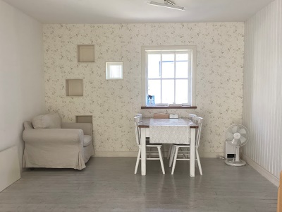 Room2