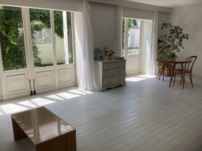Room1