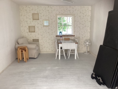 Room2