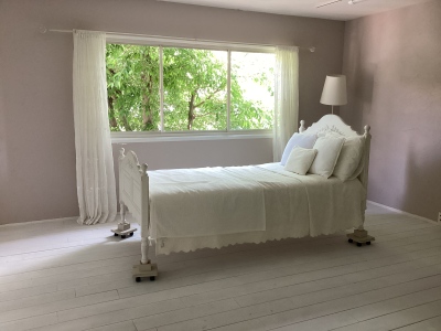 Room4