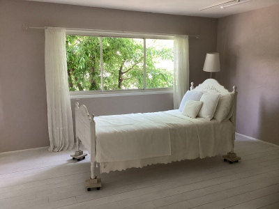 Room4