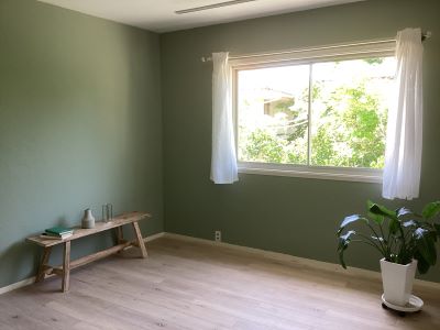 Room4