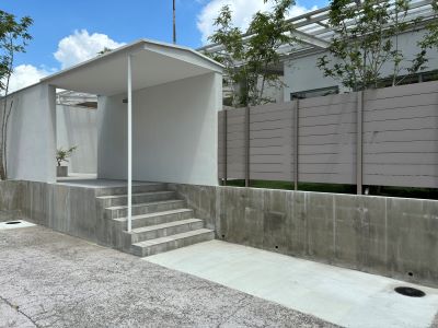 entrance