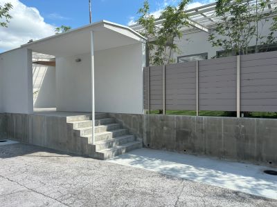 entrance