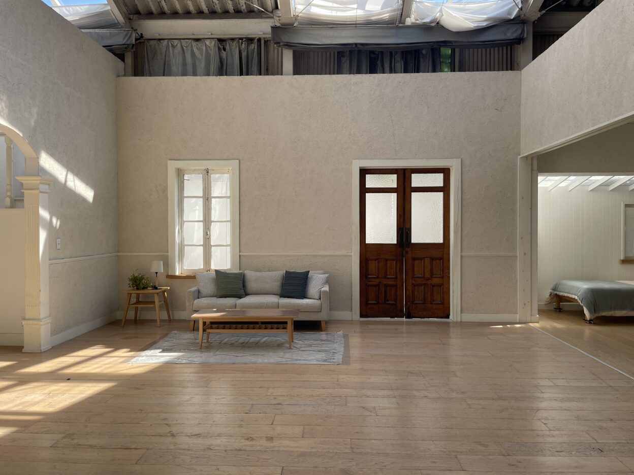 Room2