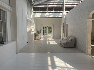 Room1