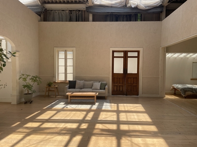 Room2