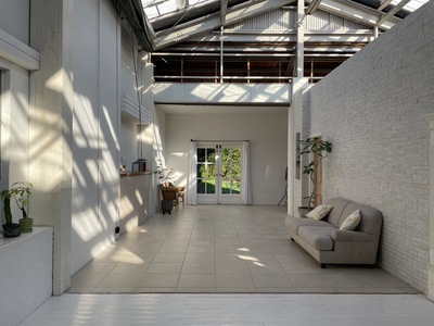 Room1