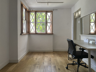 Room2