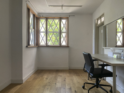 Room2