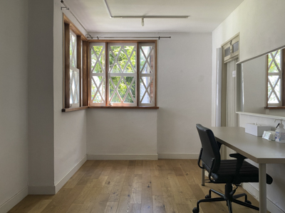 Room2