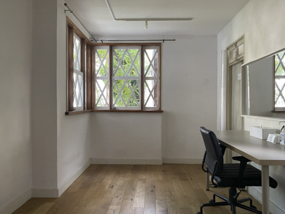 Room2