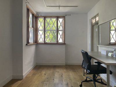 Room2