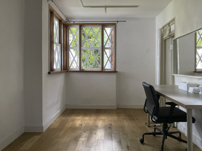 Room2