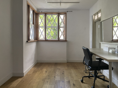 Room2