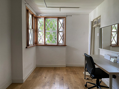Room2