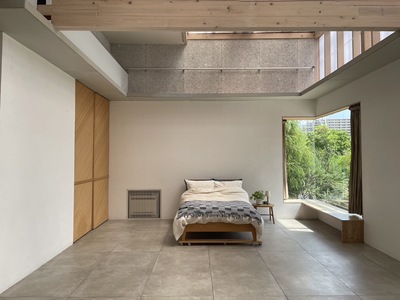 Room1