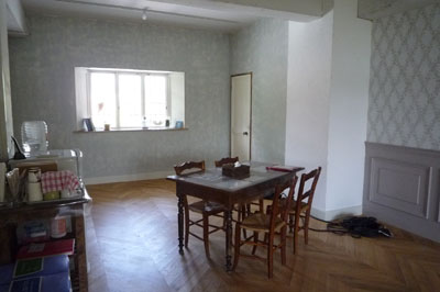 Room2-2