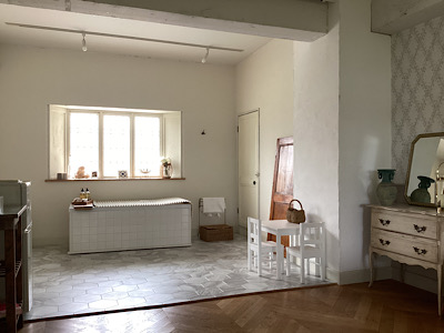 Room2-2