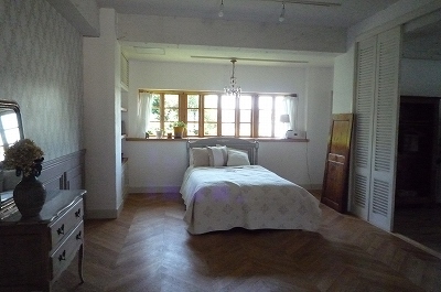 Room2-1