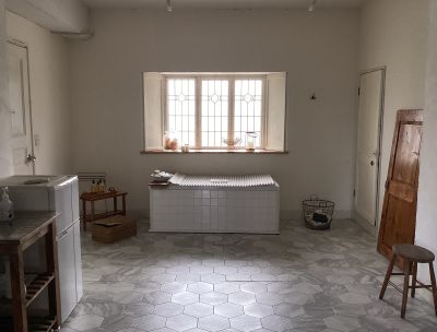 Room2-2